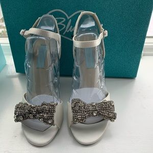 Betsey Johnson. Wedge wedding shoes with Bow.